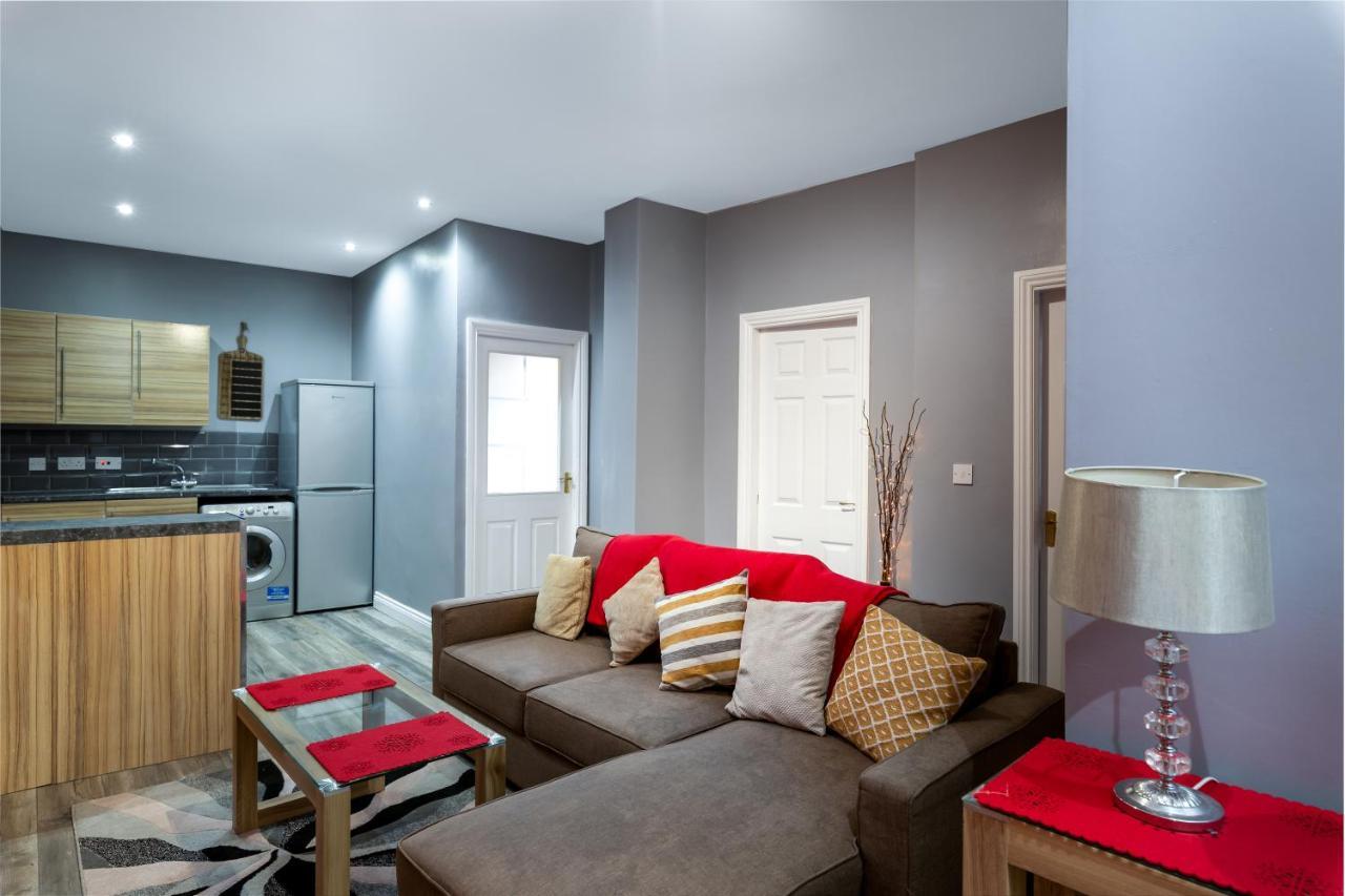 Stockton Town Centre Spacious Apartment Free Parking And Wifi Bagian luar foto