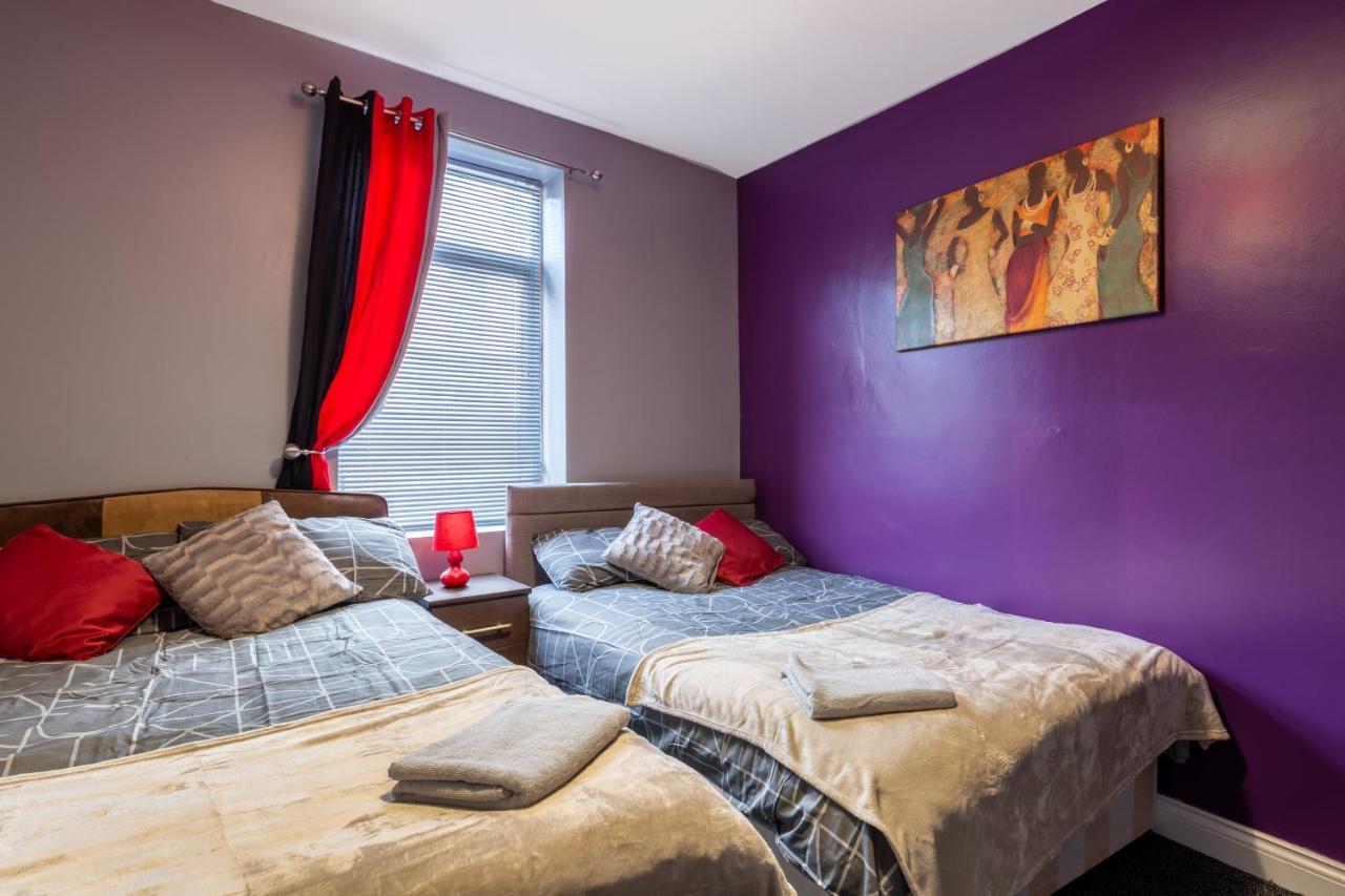 Stockton Town Centre Spacious Apartment Free Parking And Wifi Bagian luar foto